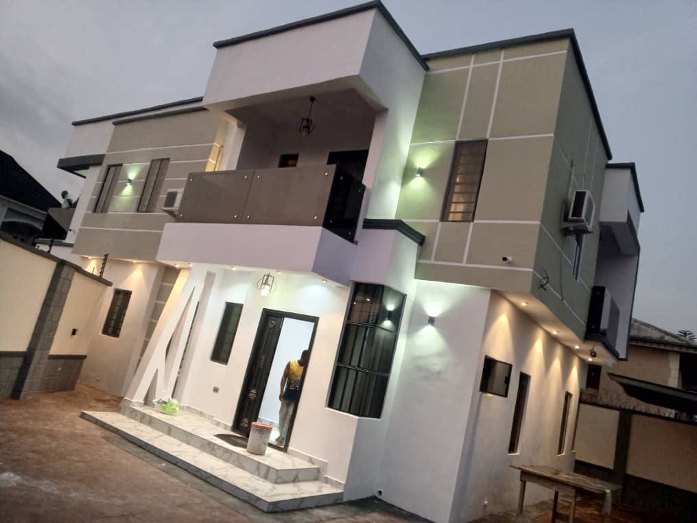 Modern Luxury Residence
